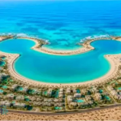 فلل للبيع في قرية هاسيندا بالم هيلز رأس الحكمة بمساحة 345 م² الساحل الشمالي - 2