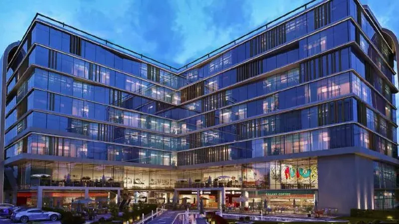 الإضاءة الليلية والواجهات الإدارية في Eleven Mall New Capital